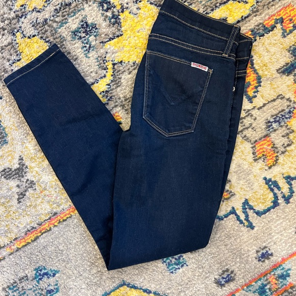Hudson Jeans Dark Wash (Size 26) EUC - Picture 4 of 6